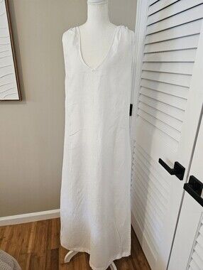Tommy Bahama Sleeveless Linen White Maxi Dress